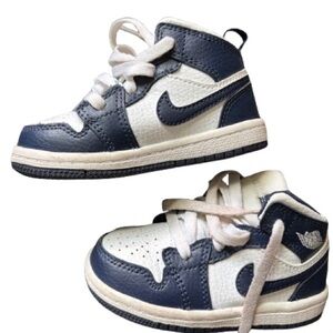 Nike Air Jordan mid toddler Sneakers